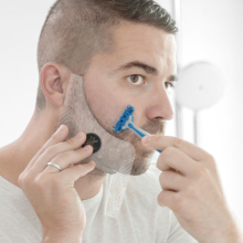 Šablona na holenie fúzov Barber
